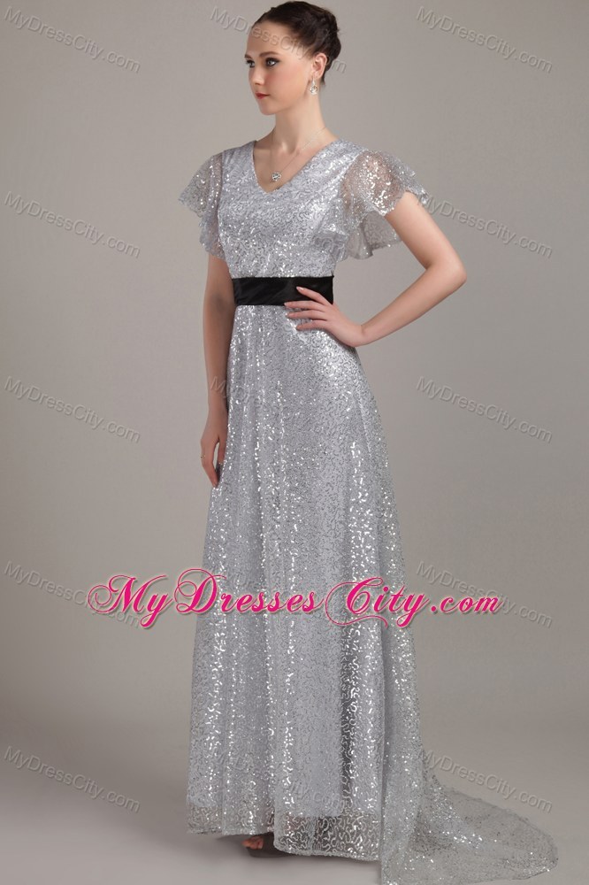 Butterfly Sleeves Sequins Belt Mothers Dresses with Brush Train