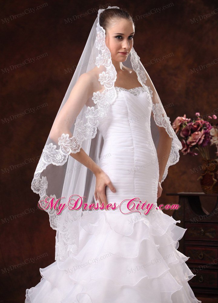 Lace Appliques Tulle Graceful Wedding Veil