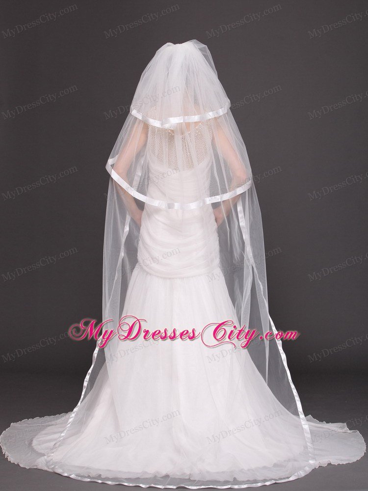 3 Layers and Appliques Ball Gown Bridal Veils For Wedding