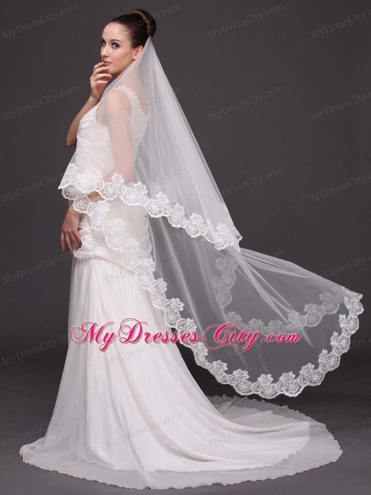 Lace Appliques Tulle Graceful Wedding Veil