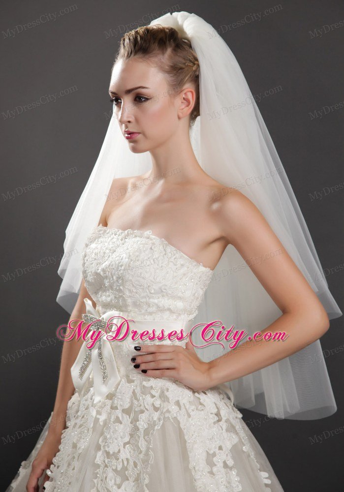 Graceful Two-tier Beautiful Organza Bridal Veil