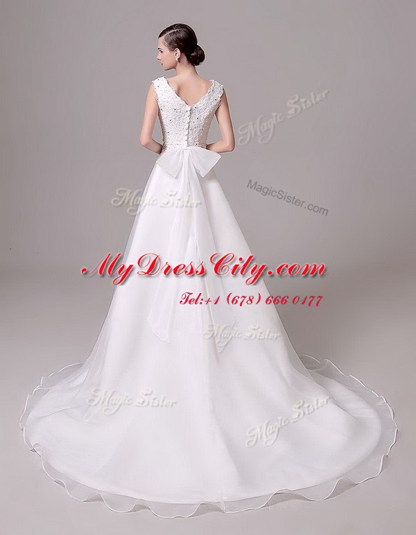 Best Selling With Train White Wedding Dress V-neck Sleeveless Brush Train Clasp Handle