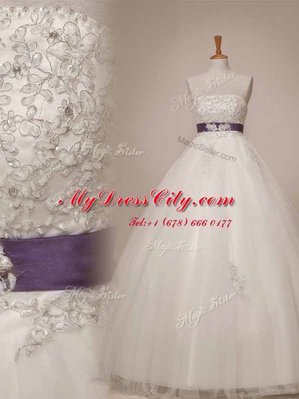 White Sleeveless Beading and Appliques and Sashes ribbons Floor Length Wedding Gown