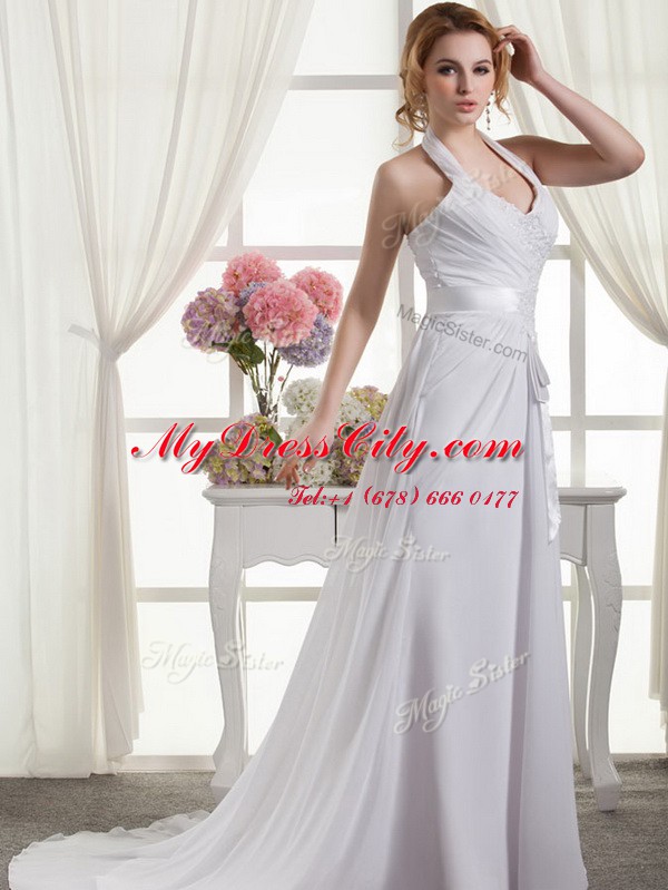 Classical Halter Top Column/Sheath Sleeveless White Wedding Gown Lace Up