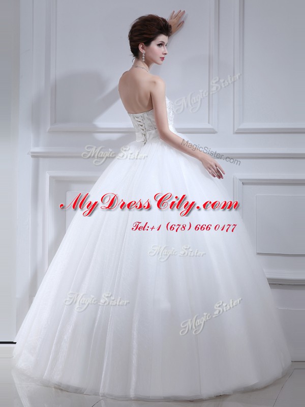 White Sleeveless Beading and Appliques Floor Length Wedding Gowns