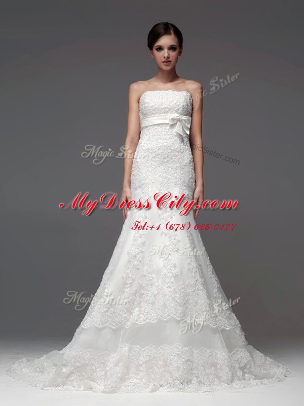 Low Price A-line Sleeveless White Bridal Gown Brush Train Lace Up