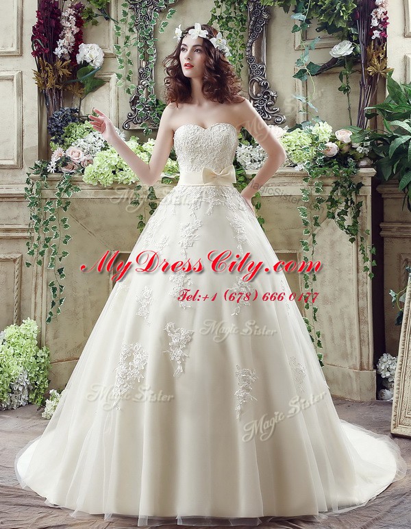 Discount A-line Sleeveless Champagne Wedding Dresses Court Train Lace Up