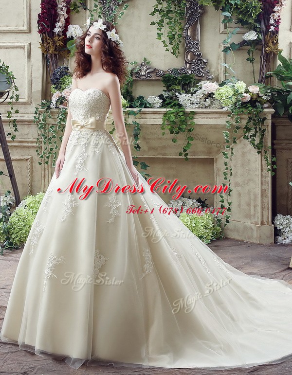 Discount A-line Sleeveless Champagne Wedding Dresses Court Train Lace Up