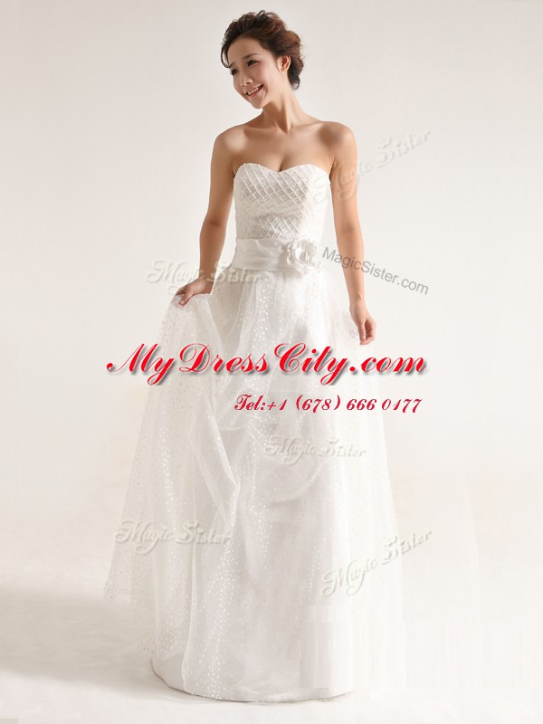 Strapless Sleeveless Zipper Wedding Gowns White Tulle