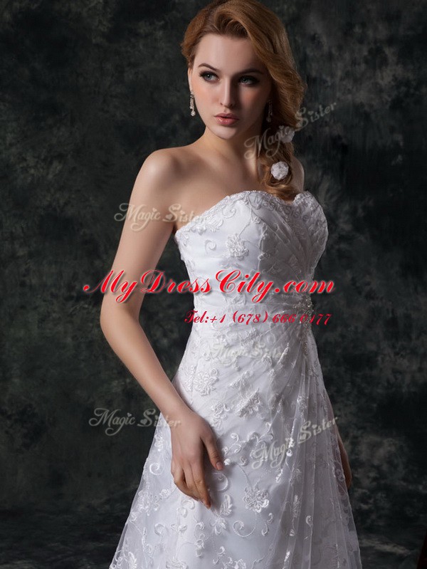 Super Lace Sleeveless Wedding Gowns Sweep Train and Beading and Lace