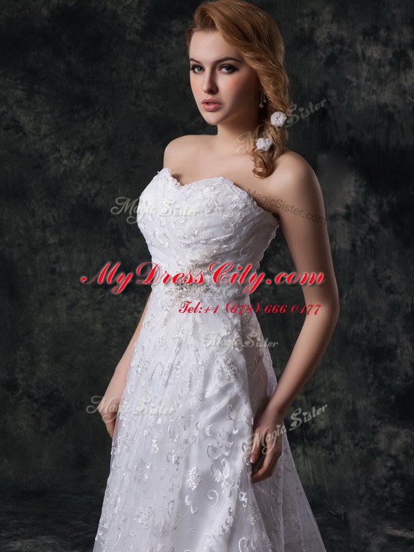 Super Lace Sleeveless Wedding Gowns Sweep Train and Beading and Lace