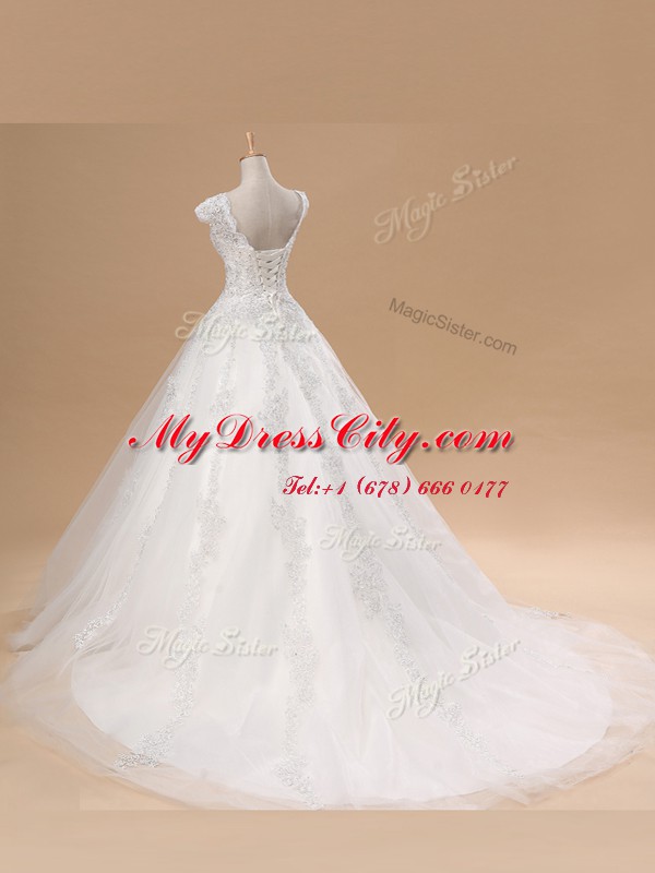 Tulle V-neck Short Sleeves Brush Train Lace Up Lace and Appliques Wedding Dresses in White