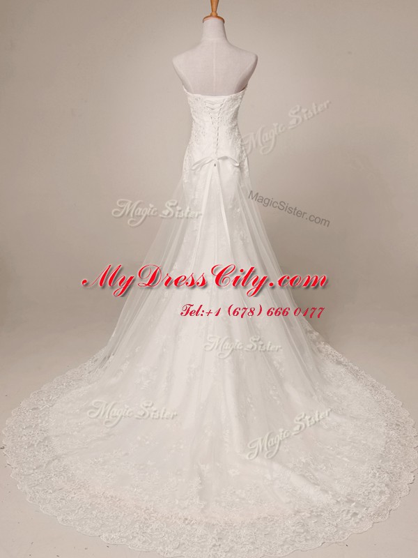 Classical White Sleeveless Lace and Appliques Lace Up Wedding Dress