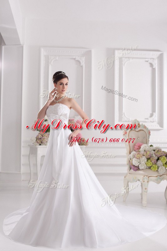 White Sweetheart Neckline Lace and Bowknot Wedding Dresses Sleeveless Lace Up