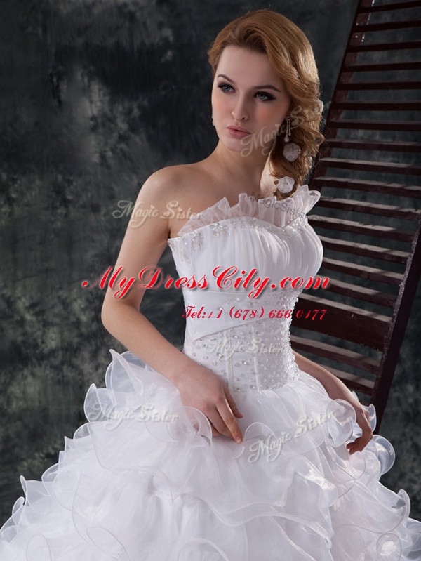 Chapel Train Ball Gowns Bridal Gown White Scoop Organza Sleeveless Lace Up