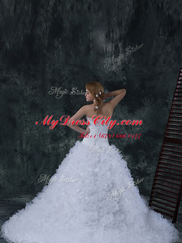 Court Train Column/Sheath Wedding Gowns White Strapless Fabric With Rolling Flowers Sleeveless With Train Lace Up