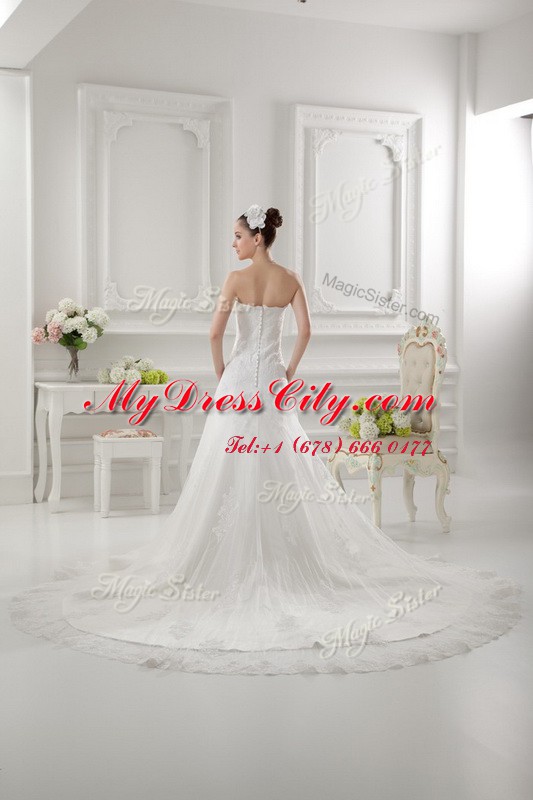 White Tulle Clasp Handle Wedding Dresses Sleeveless Sweep Train Lace and Appliques