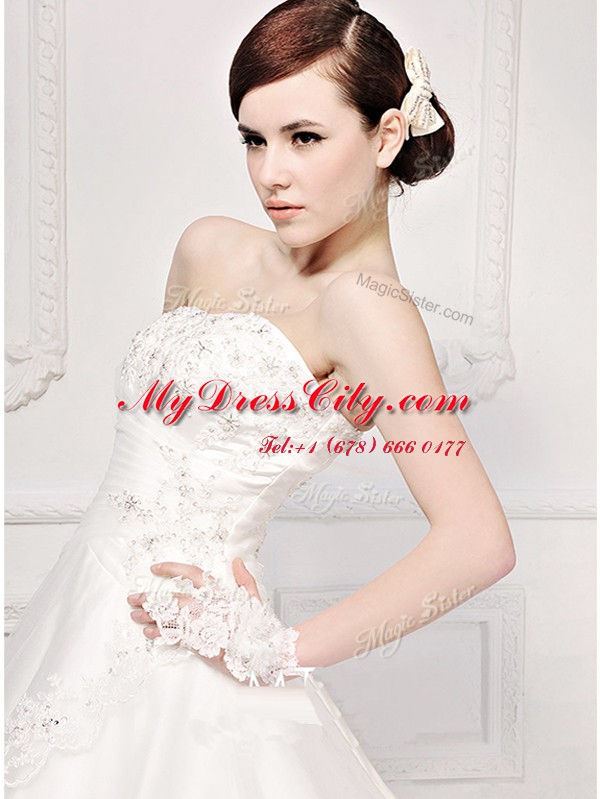 With Train A-line Sleeveless White Wedding Dress Court Train Zipper