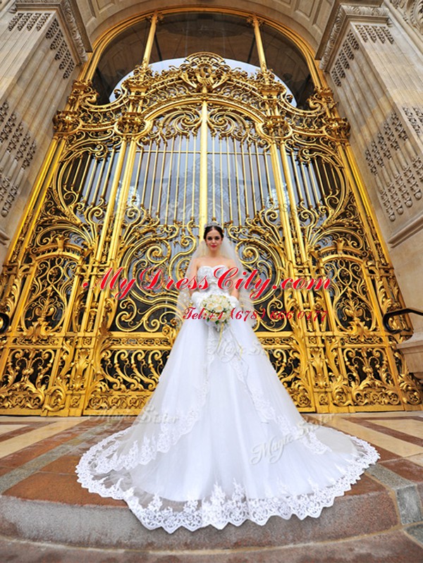 Best Sweetheart Sleeveless Wedding Gowns With Brush Train Beading and Lace and Appliques White Organza