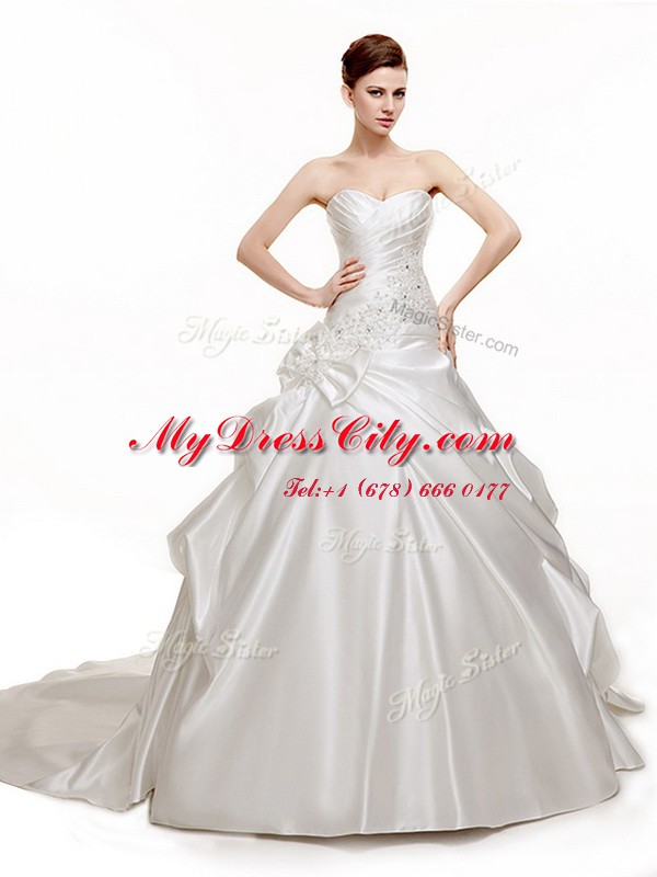 Artistic White Sweetheart Neckline Beading and Pick Ups Wedding Dresses Sleeveless Lace Up