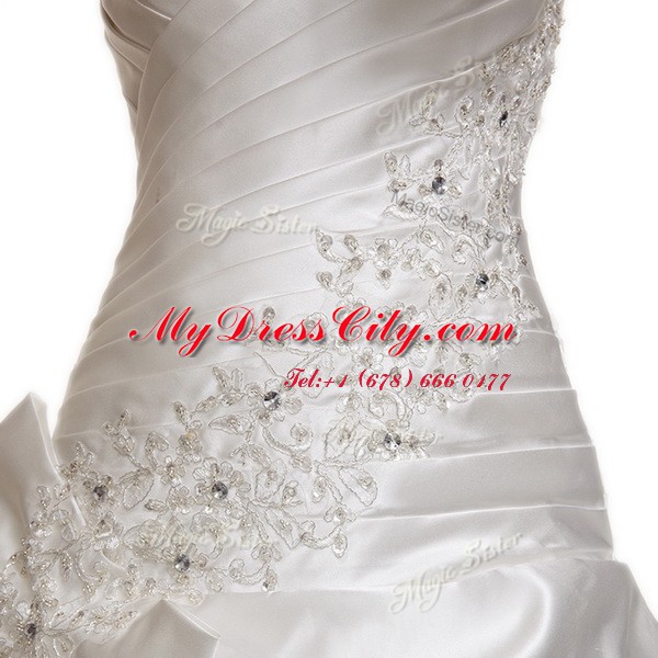 Artistic White Sweetheart Neckline Beading and Pick Ups Wedding Dresses Sleeveless Lace Up