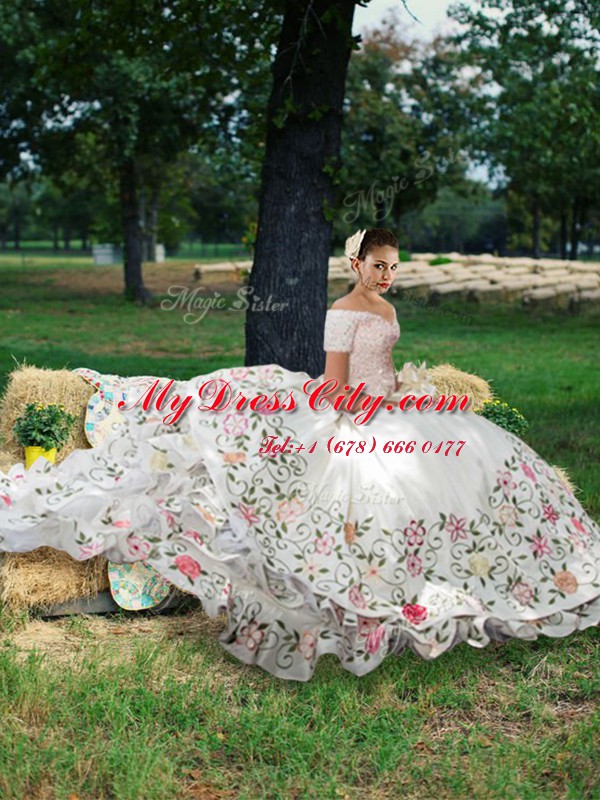 Romantic Off The Shoulder Short Sleeves Taffeta Vestidos de Quinceanera Beading and Embroidery and Ruffled Layers Lace Up