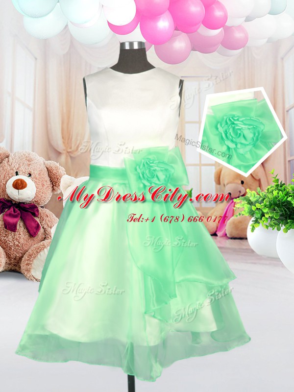 Scoop Sleeveless Flower Girl Dresses Knee Length Hand Made Flower Apple Green Organza