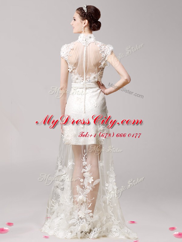 Cap Sleeves Tulle With Brush Train Clasp Handle Dress for Prom in White with Lace and Appliques