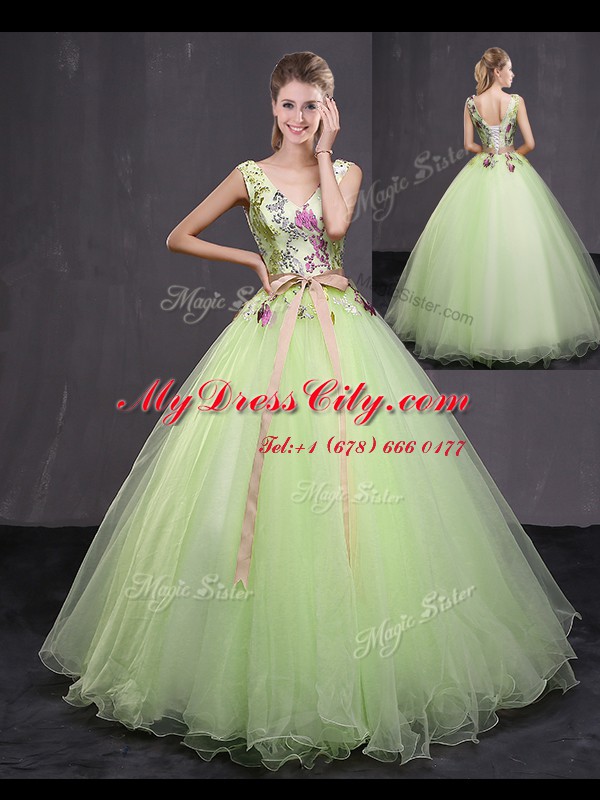 Classical Floor Length Ball Gowns Sleeveless Yellow Green Quinceanera Dress Lace Up