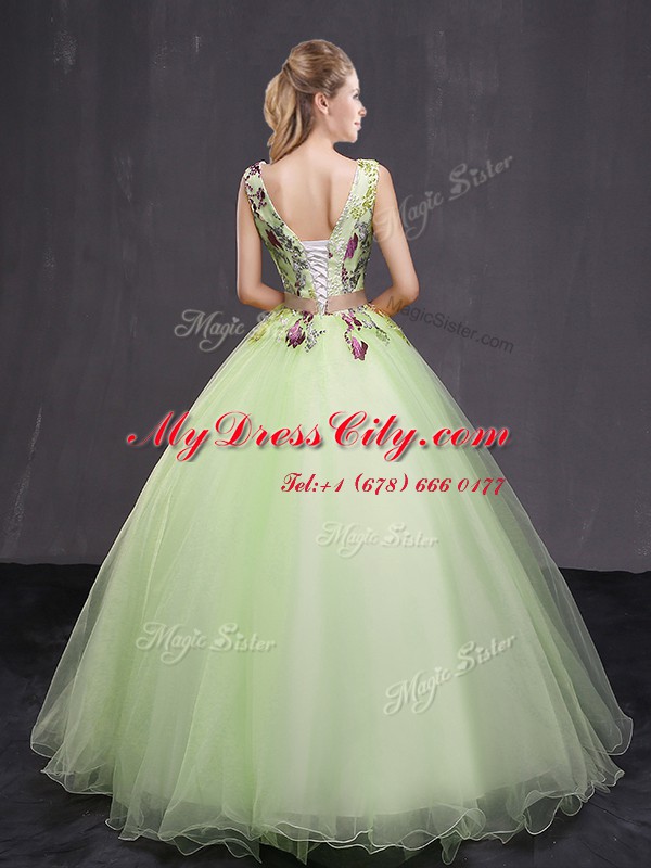 Classical Floor Length Ball Gowns Sleeveless Yellow Green Quinceanera Dress Lace Up