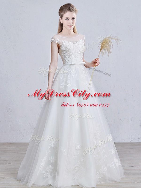 Scoop White A-line Appliques Wedding Dress Lace Up Tulle Short Sleeves Floor Length