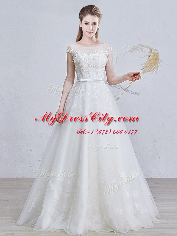 Scoop White A-line Appliques Wedding Dress Lace Up Tulle Short Sleeves Floor Length