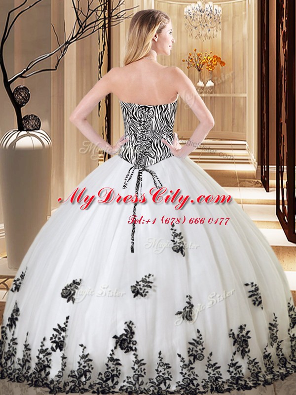 Sleeveless Tulle Floor Length Lace Up Sweet 16 Quinceanera Dress in White with Appliques