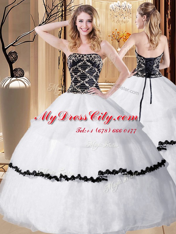 New Style Strapless Sleeveless Quinceanera Dresses Floor Length Beading White Organza