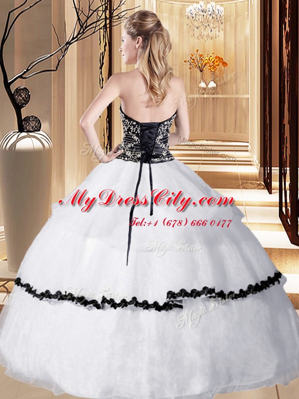 New Style Strapless Sleeveless Quinceanera Dresses Floor Length Beading White Organza