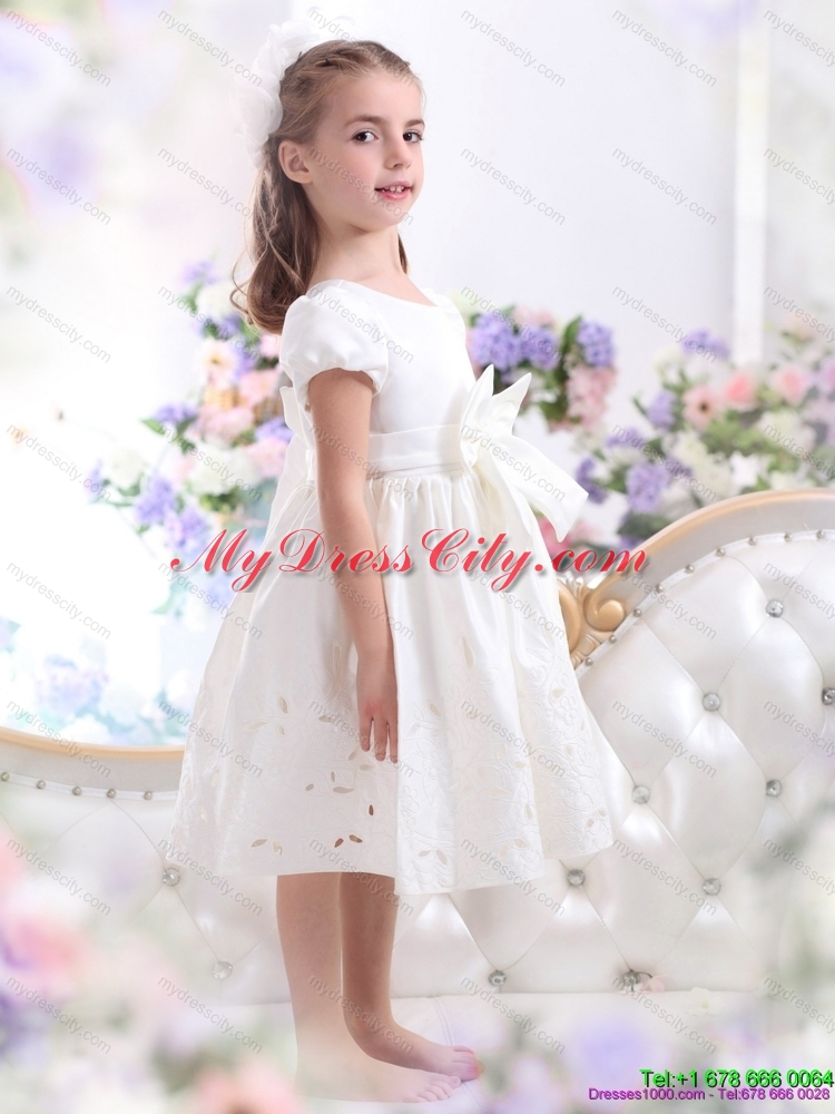 White Scoop 2015 Cheap Flower Girl Dress With Bownot And Cap Sleeves 