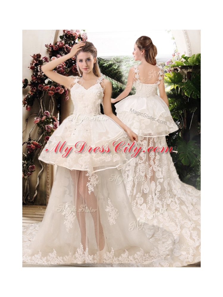 Latest Appliques Straps Wedding Dresses with Brush Train