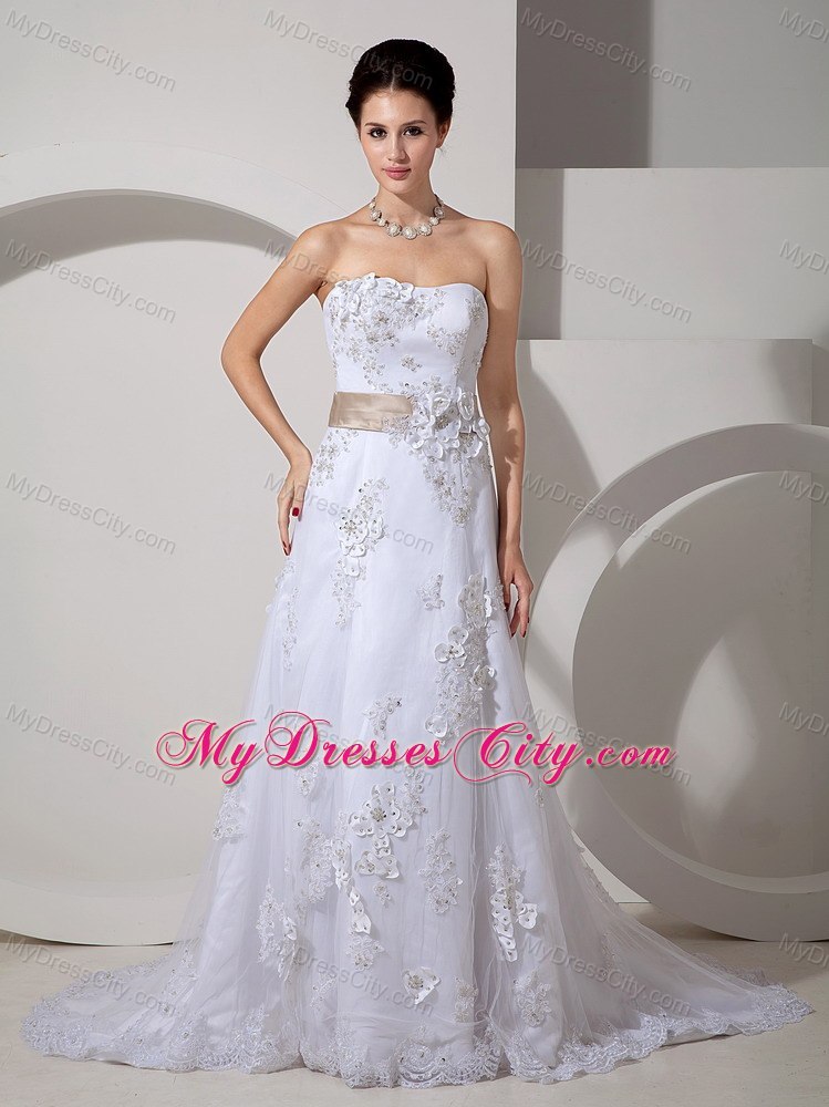 Stylish Long Strapless Slinky Lace Belt Wedding Gown with Court Train